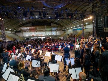 Cerimônia marcou o início da 11ª edição da Festa Nacional da Maçã, no Parque de Exposições José Bin.    