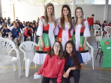 Emef Felipe Dos Santos Apresenta Seus Talentos 13813