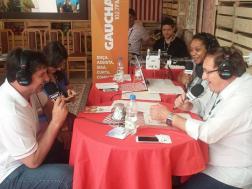 Presidente Leocrides Bataglion falando na Rádio Gaúcha