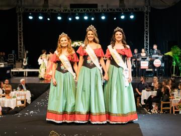 A nova corte da Femaçã é formada pela Imperatriz Taís Munaretti e pelas Princesas Angélica Verruck e Gisele Rebelatto da Fonseca.  